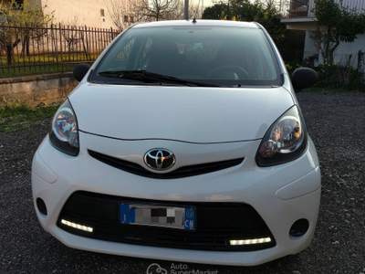 Toyota Aygo Bassi consumi, neopatentati,ottimo stato usata Vairano Patenora
