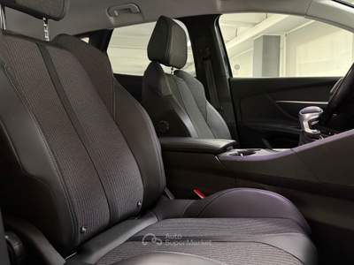 Peugeot 3008 Peugeot 3008 1.5 Blue HDI 130 Allure #10227 Blu/Azzurro usata CRISPIANO