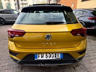 Volkswagen T-Roc 1.5 TSI ACT DSG Advanced BMT TETTO PANORAMICO Giallo usata Sesto San Giovanni
