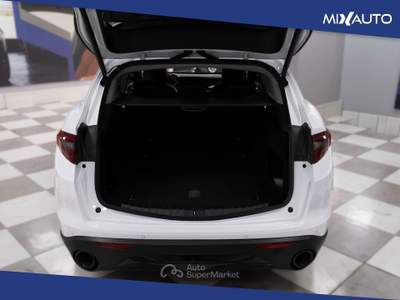 Alfa Romeo Stelvio 2.2 D Sprint RWD 190CV Auto Bianco usata Latina