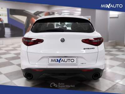 Alfa Romeo Stelvio 2.2 D Sprint RWD 190CV Auto Bianco usata Latina