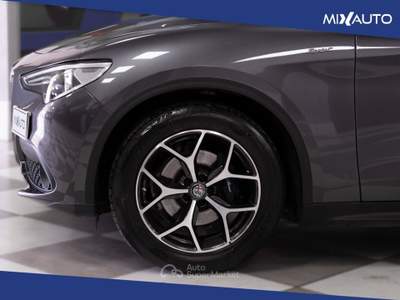 Alfa Romeo Stelvio 2.2 D Sprint RWD 190CV Auto Grigio usata Latina