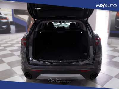 Alfa Romeo Stelvio 2.2 D Sprint RWD 190CV Auto Grigio usata Latina