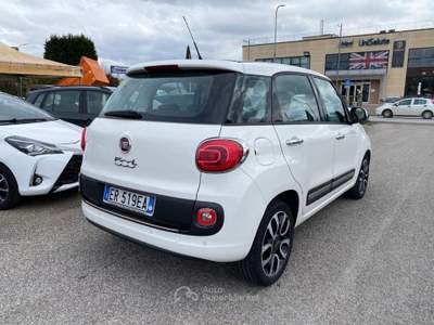 Fiat 500L 1.6 Multijet 105 CV Lounge Bianco usata Sinalunga