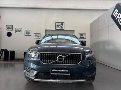 Volvo XC40 T5 Recharge Plug-in Hybrid Inscription Expression Blu/Azzurro usata Spresiano