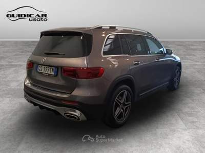 Mercedes-Benz Classe GLB 200 D AMG Line Premium 8G-DCT Nero usata Lucca