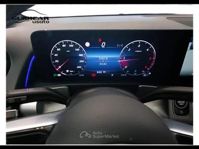 Mercedes-Benz Classe GLB 200 D AMG Line Premium 8G-DCT Nero usata Lucca