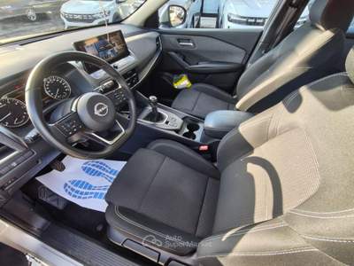 Nissan Qashqai MHEV 140 CV Acenta Argento usata Mira