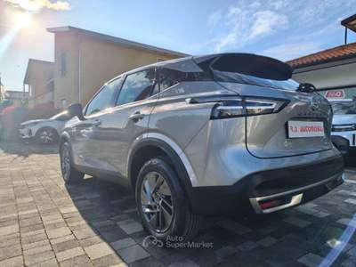 Nissan Qashqai MHEV 140 CV Acenta Argento usata Mira