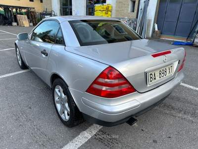 Mercedes-Benz SLK SLK KOMPRESSOR 200 ASI ORO KM 56000 Argento usata Castelnovo ne' Monti