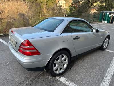 Mercedes-Benz SLK SLK KOMPRESSOR 200 ASI ORO KM 56000 Argento usata Castelnovo ne' Monti