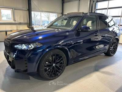 BMW X5 BMW X5 30d xDrive M Sport Blu/Azzurro usata San Marino