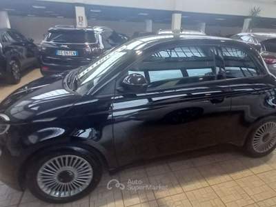 Fiat 500 Berlina 42 kWh Icon + Nero usata Torino