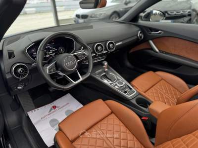 Audi TT Roadster 2.0 TFSI 230cv Quattro S-Tronic Design Nero usata Castellaneta