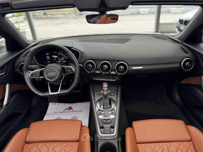 Audi TT Roadster 2.0 TFSI 230cv Quattro S-Tronic Design Nero usata Castellaneta