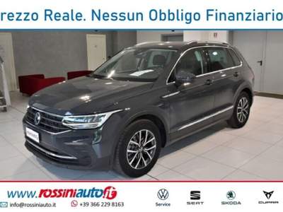 Volkswagen Tiguan 1.5 TSI 131 CV LIFE + TECH PACK + R17 BI-COLOR + C Grigio usata Quinzano D'oglio