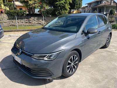 Volkswagen Golf 2.0 TDI 150 CV DSG  Style SENSORI P. NAVI COCKPIT Grigio usata Nogarole Rocca