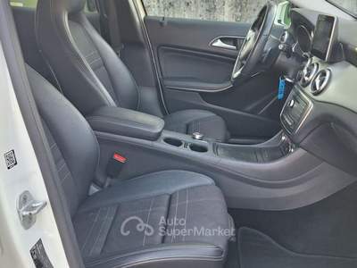 Mercedes-Benz GLA d Automatic Sport N°FG683 Bianco usata Rossano Veneto