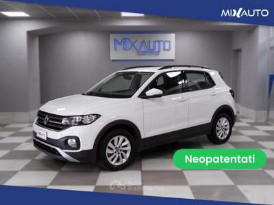 Volkswagen T-Cross 1.0 TSI Advanced 110CV Bianco usata Latina