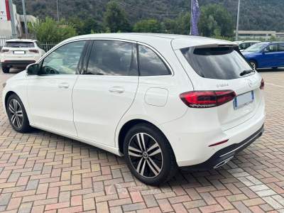 Mercedes-Benz Classe B B180 D Bianco usata Darfo Boario Terme