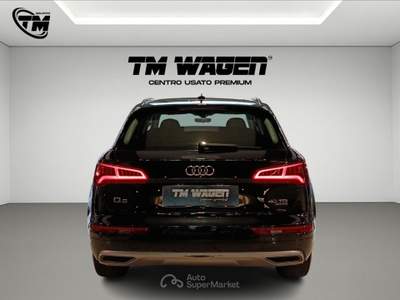 Audi Q5  - q5 40 tdi quattro s tronic business sport Nero usata Firenze