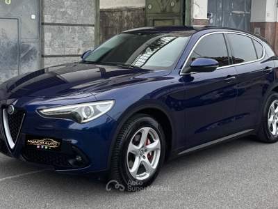 Alfa Romeo Stelvio 2.2 180 CV AUTO Q4 Blu/Azzurro usata Cardito