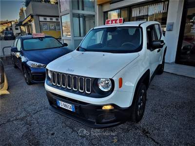 Jeep Renegade 4WD Active Drive Sport Bianco usata Lavis