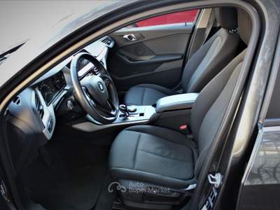 BMW Serie 1 118d 118 118d 5p. Business Advantage automatica Grigio usata Lavis
