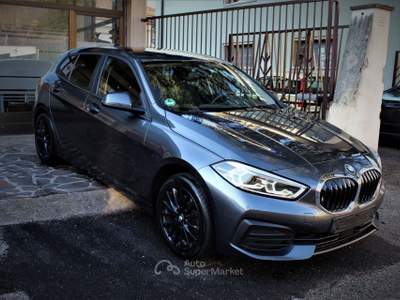 BMW Serie 1 118d 118 118d 5p. Business Advantage automatica Grigio usata Lavis