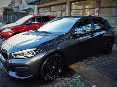 BMW Serie 1 118d 118 118d 5p. Business Advantage automatica Grigio usata Lavis