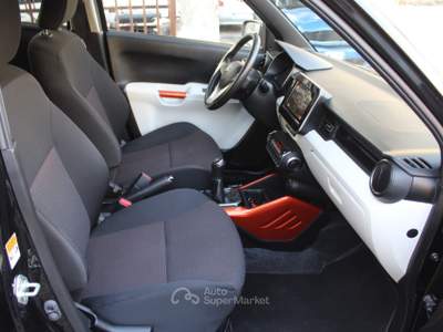 Suzuki Ignis 4WD All Grip Top 64.000 km Nero usata Lavis