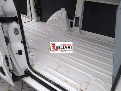 Fiat Scudo MAXI 2.0 cv 130 marce 6 posti 3 usata Teano