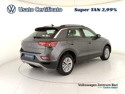 Volkswagen T-Roc 2.0 tdi life 150cv dsg Grigio usata Bari