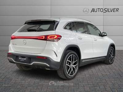 Mercedes-Benz EQA 250+ Premium Bianco usata Verona