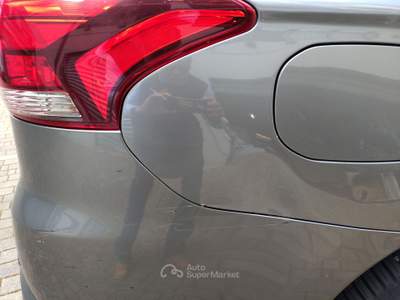 Mitsubishi Outlander PHEV - PLUG IN IBRIDA CON GANCIO TRAINO Grigio usata Milano