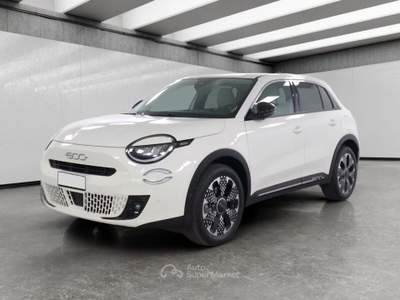 Fiat 600 Hybrid 110 CV DCT MHEV La Prima Bianco usata Fossano