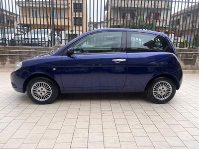 Lancia Ypsilon 1.3 mjt 16v 75cv Oro Bianco unico proprietario Blu/Azzurro usata Santa Maria a Vico
