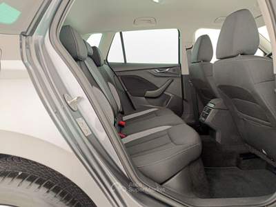 Skoda Kamiq 1.0 tsi black dots 115cv dsg Grigio usata Assago