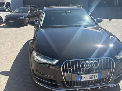 Audi A6 Bellissima a6 non fumatore Nero usata Novara