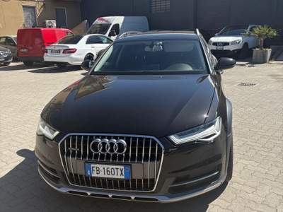 Audi A6 Bellissima a6 non fumatore Nero usata Novara