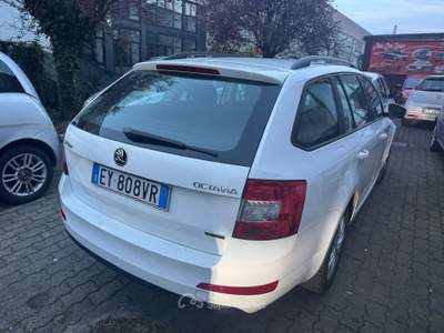 Skoda Octavia null usata Tavazzano con Villavesco