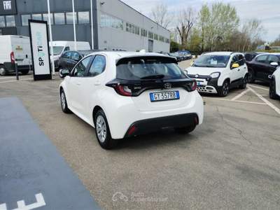 Toyota Yaris  - yaris 1.5 hybrid 5 porte active Bianco usata Modena