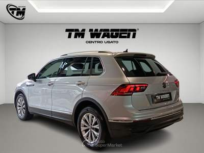Volkswagen Tiguan  - tiguan 2.0 tdi 150 cv scr dsg life Argento usata Firenze
