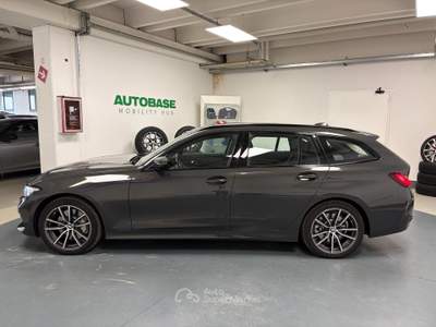 BMW Serie 3 325tds d Touring mhev 48V xdrive auto Grigio usata Brescia
