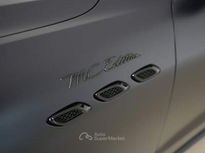 Maserati Levante V6 350cv AWD MC EDITION Special Edition Nero usata Pozzuoli
