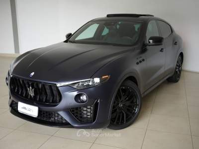 Maserati Levante V6 350cv AWD MC EDITION Special Edition Nero usata Pozzuoli