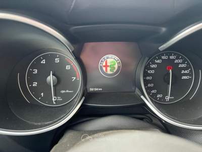 Alfa Romeo Stelvio *PROMO* 2.0 Turbo 280 CV AT8 Q4 Veloce Blu/Azzurro usata Borgo San Lorenzo