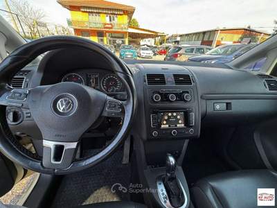 Volkswagen Touran 2.0 TDI 81 KW 110CV AUTOMATICO 7 POSTI Beige usata Borgo Ticino
