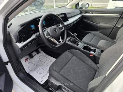 Volkswagen Golf 2.0 TDI 115 CV SCR Life Bianco usata Lavis