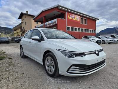 Volkswagen Golf 2.0 TDI 115 CV SCR Life Bianco usata Lavis